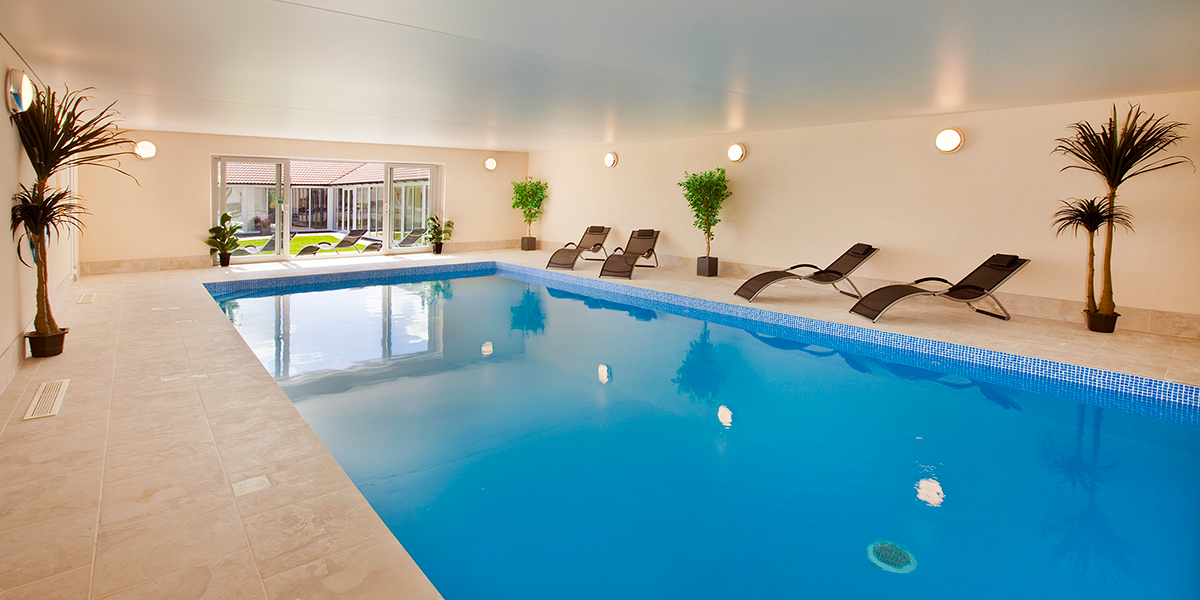 Holiday House for 18 With Swimming Pool in Somerset Blog Sleeps 12