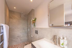Duxhams - Bedroom 5 has an ensuite shower room