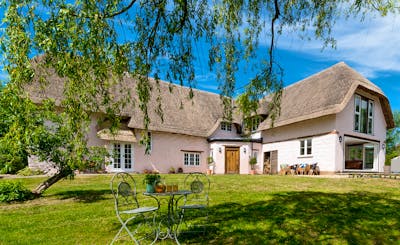 Short Breaks at Pink Thatch
