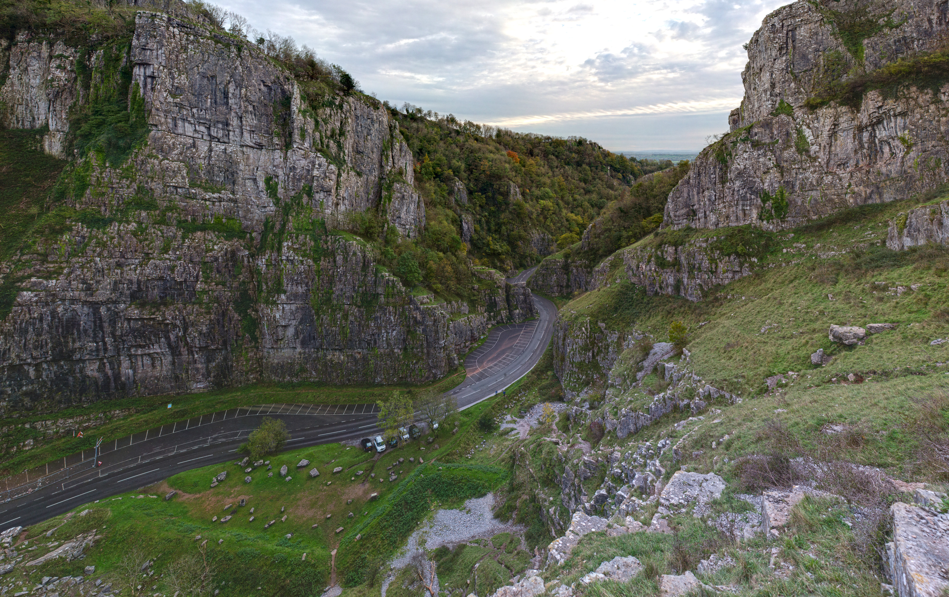 Cheddar Gorge And Caves Holiday Ideas Coursley Farm Cottages