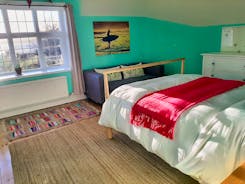 Shaggles - King size room with Large sea views