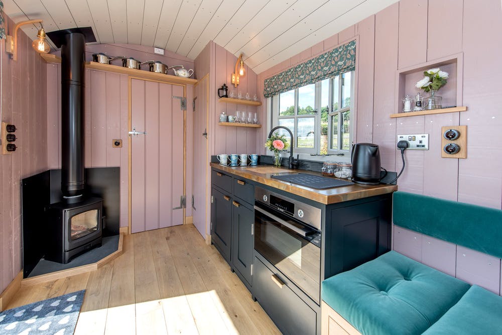 Sweet Chestnut Shepherds Hut