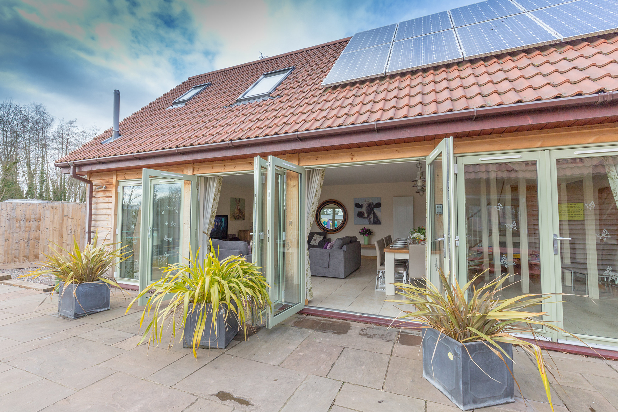 Gallery Somerset Sleeps 12