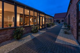 Boogie Barn: Self catering accommodation for 26 in Nottinghamshire