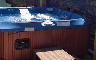 'Accommodation near Glastonbury with a private hot tub' - Holiday Ideas