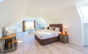 The Granary - Bedroom 9 is on the second floor and can be a superking or a twin room, with the option of 2 extra single beds