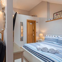 Bedroom 7 -Large Double Bedroom 7 -Large Double