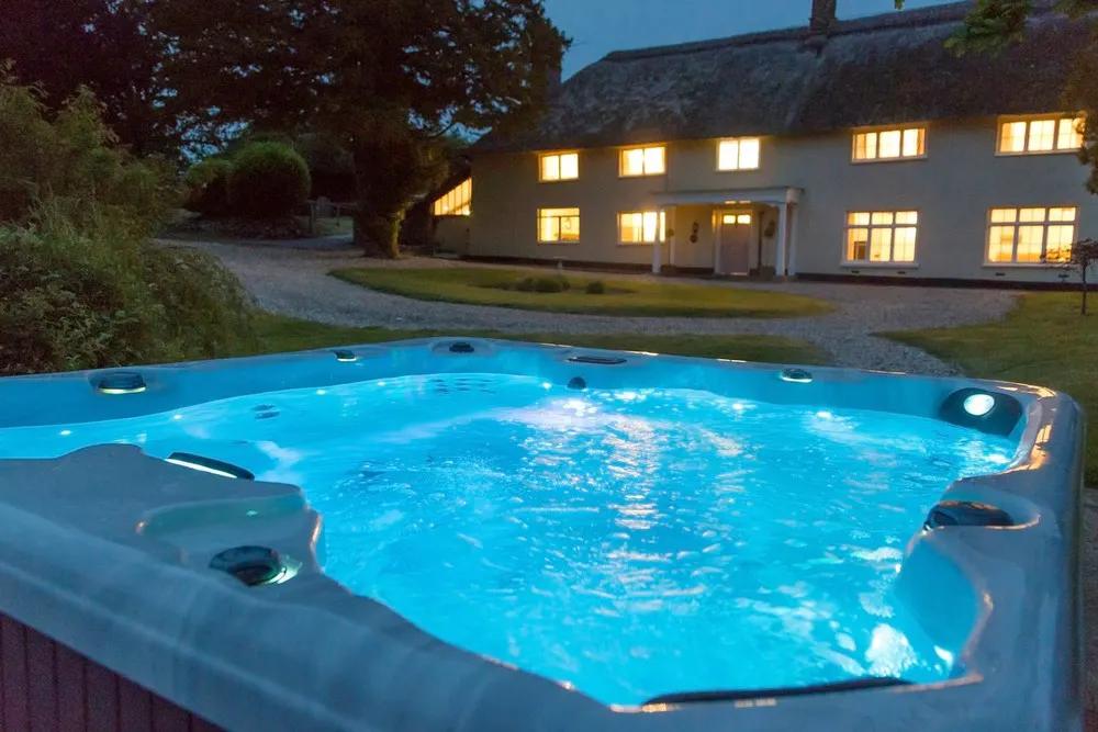 Hot tub at Stonehayes Farm
