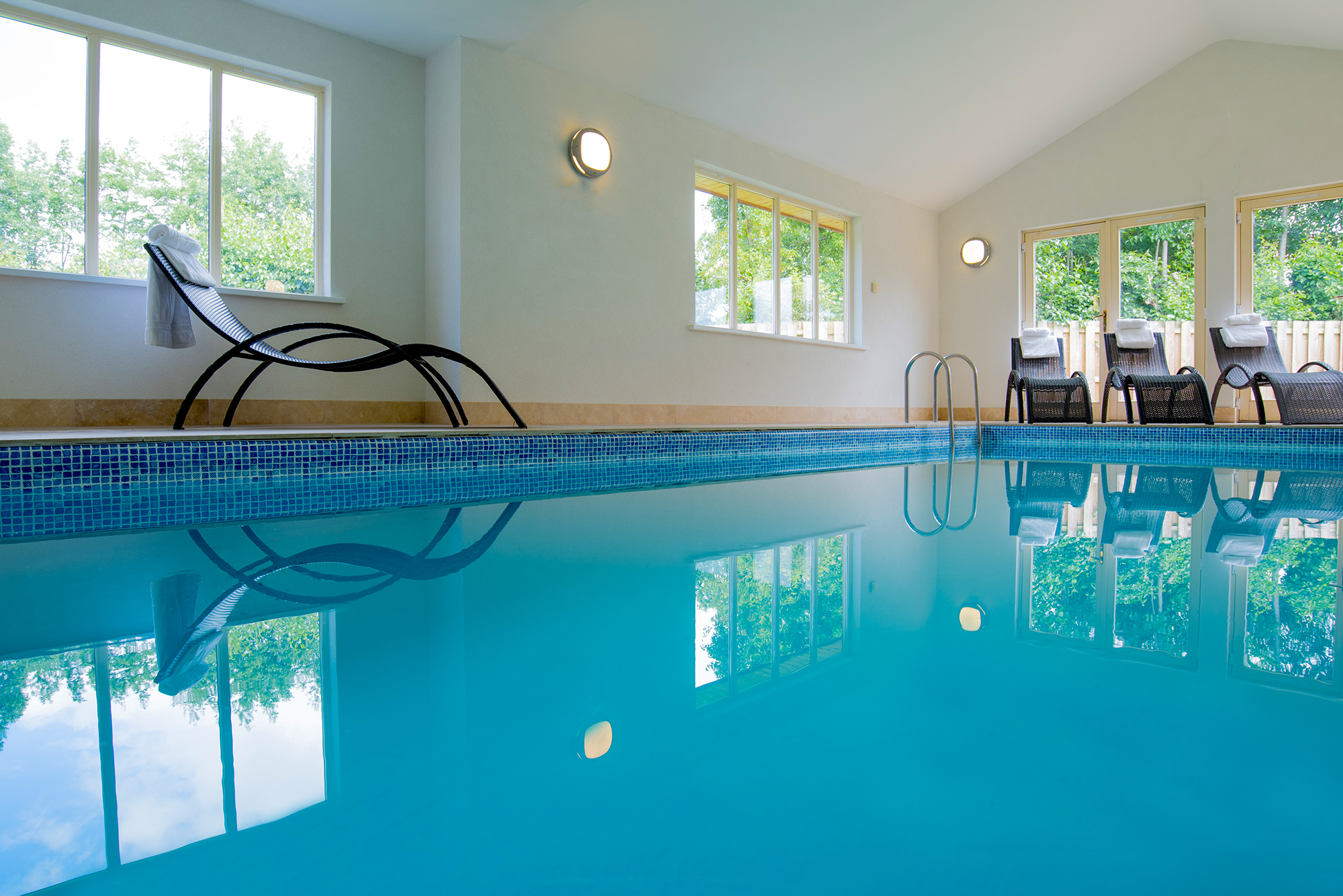 Large Holiday Homes with Swimming Pools Holiday Ideas Sleeps 12