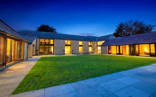 'Last Minute Large Holiday Houses UK' - Holiday Ideas