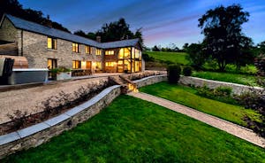 Otterhead House - Sleeps up to 14 for large family holidays in the West Country