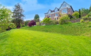Wonham House - Set in large private grounds surrounded by glorious Devon countryside