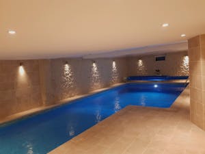 Kingates Indoor Pool