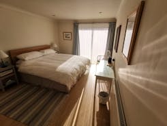 Ground Floor Bedroom 1 Ensuite with SuperKing Bed