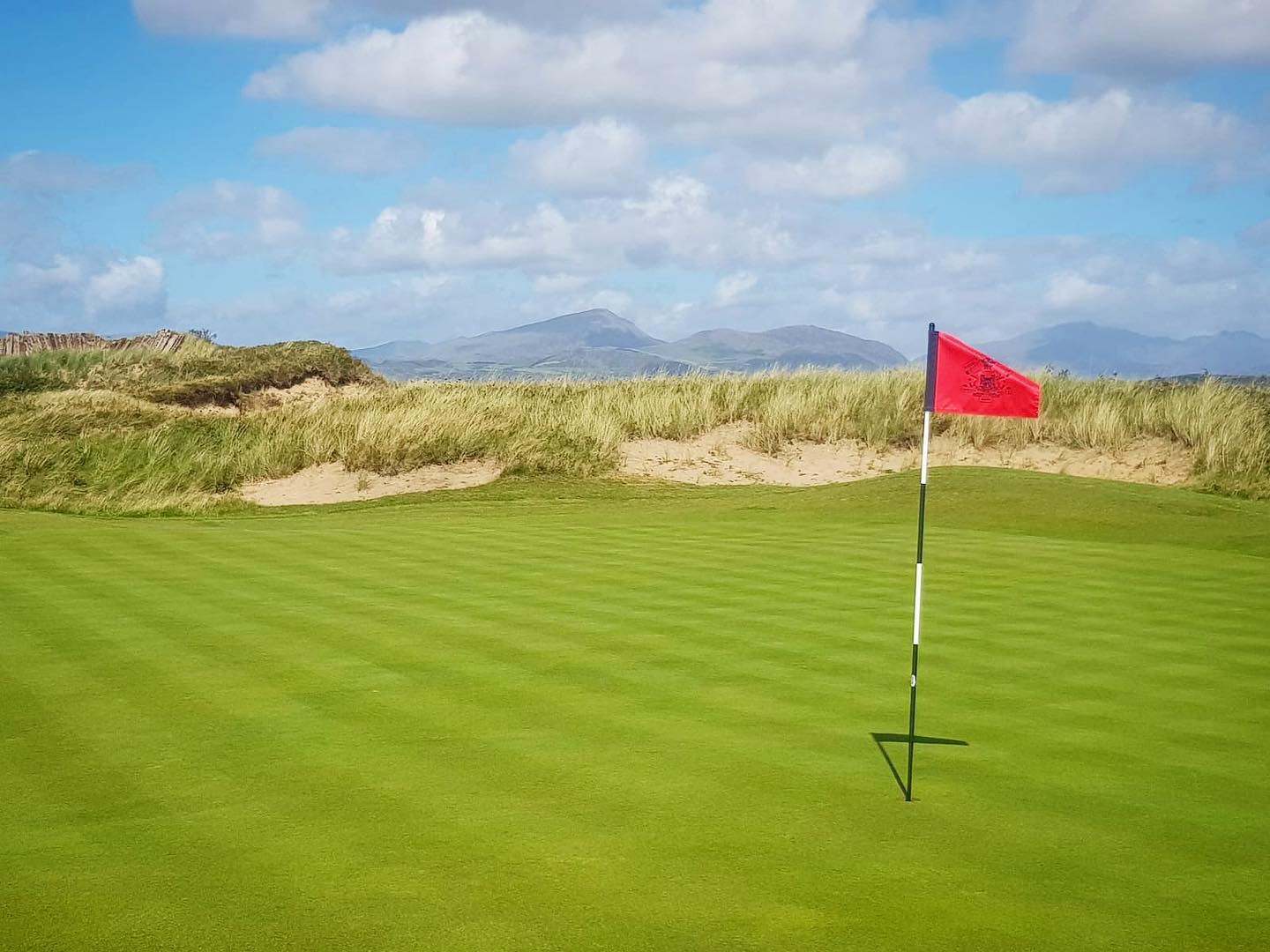 'Golfing holidays in Llanbedr' - Holiday Ideas