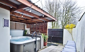Private Hot Tub area with seating