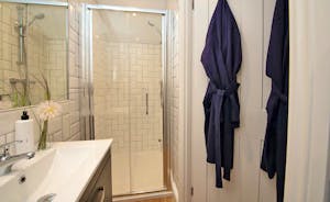 Pigertons - Bedroom 5 has an ensuite shower room