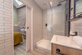 Ridgeview: The ensuite shower room for Bedroom 2 