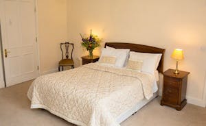 The Old Rectory - The Hellier Suite is on the first floor with an en suite bathroom; calm and relaxing