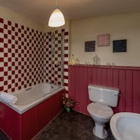 Hurstone: The ensuite bathroom for Bedroom 3 - So in keeping Hurstone: The ensuite bathroom for Bedroom 3 - So in keeping