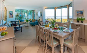 Tides Reach - At the back of the house the long kitchen/living room has spectacular views of the estuary