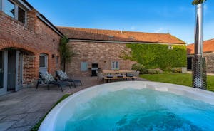 Bean Goose Barn - Self catering accommodation in Somerset with hot tub