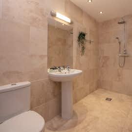 Holemoor Stables: The ensuite wet room for Bedroom 3 Holemoor Stables: The ensuite wet room for Bedroom 3