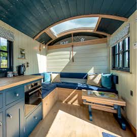 Copper Beech - Breaks in the country for two Copper Beech - Breaks in the country for two