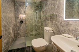 Kingshay Barton - The en suite shower room for Bedroom 7 (Venley)