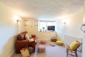 Pippinsands, Stonehayes Farm - The snug makes a great quiet room, or somewhere for children to hang out