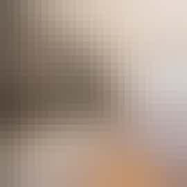 Hares Barton - Bedroom 10 has an ensuite bathroom with a bath and overhead shower Hares Barton - Bedroom 10 has an ensuite bathroom with a bath and overhead shower