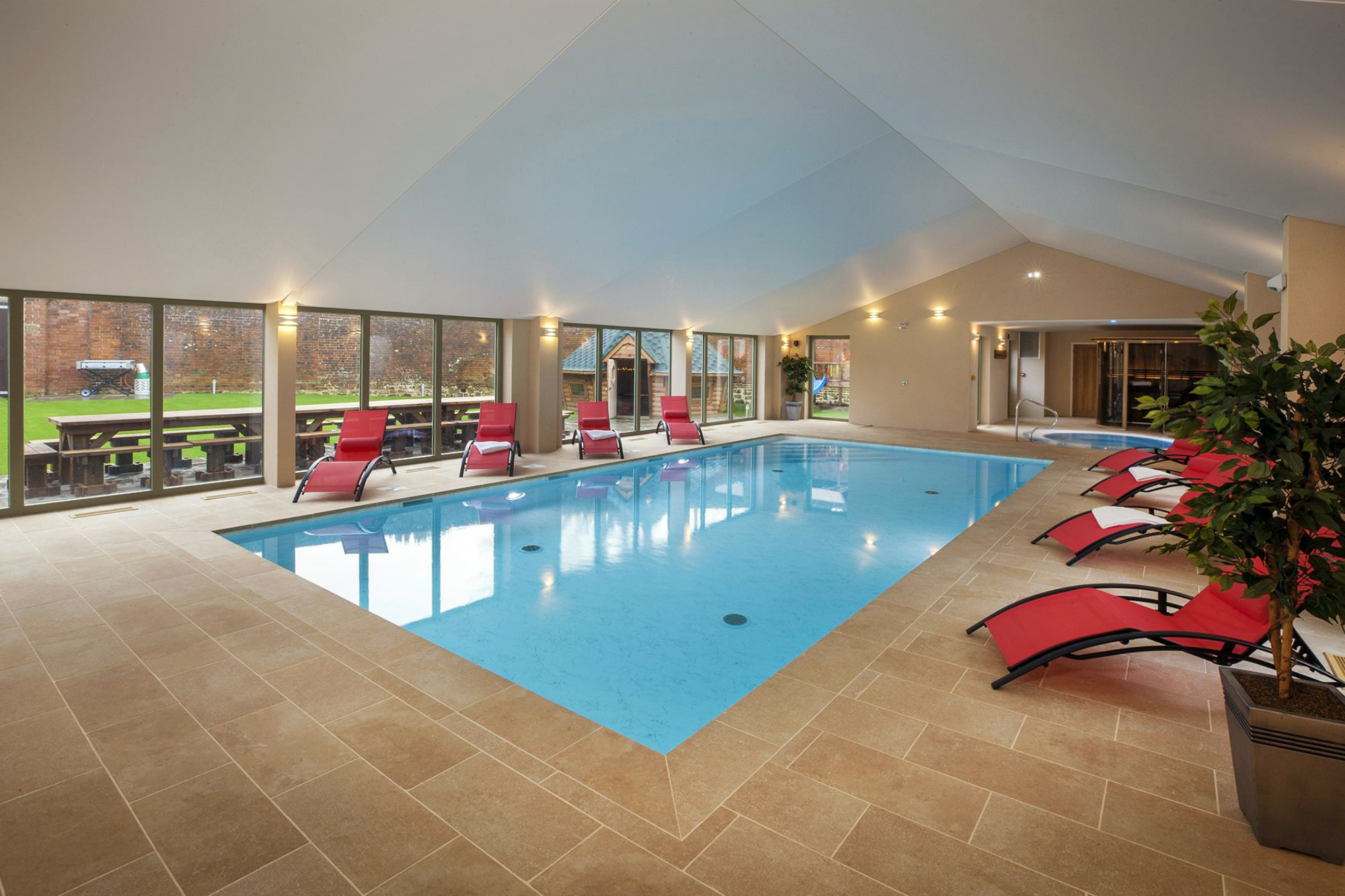 'Large Houses For Celebrations with Pool and Games Room' - Large Group Accommodation Holiday Ideas