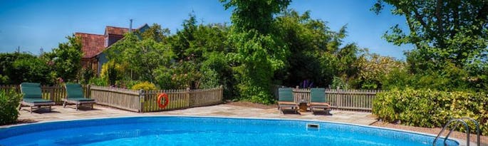Large self catering barn in Glastonbury