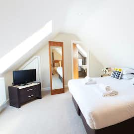 Ramscombe - Bedroom 6 is upstairs and has an ensuite shower room Ramscombe - Bedroom 6 is upstairs and has an ensuite shower room