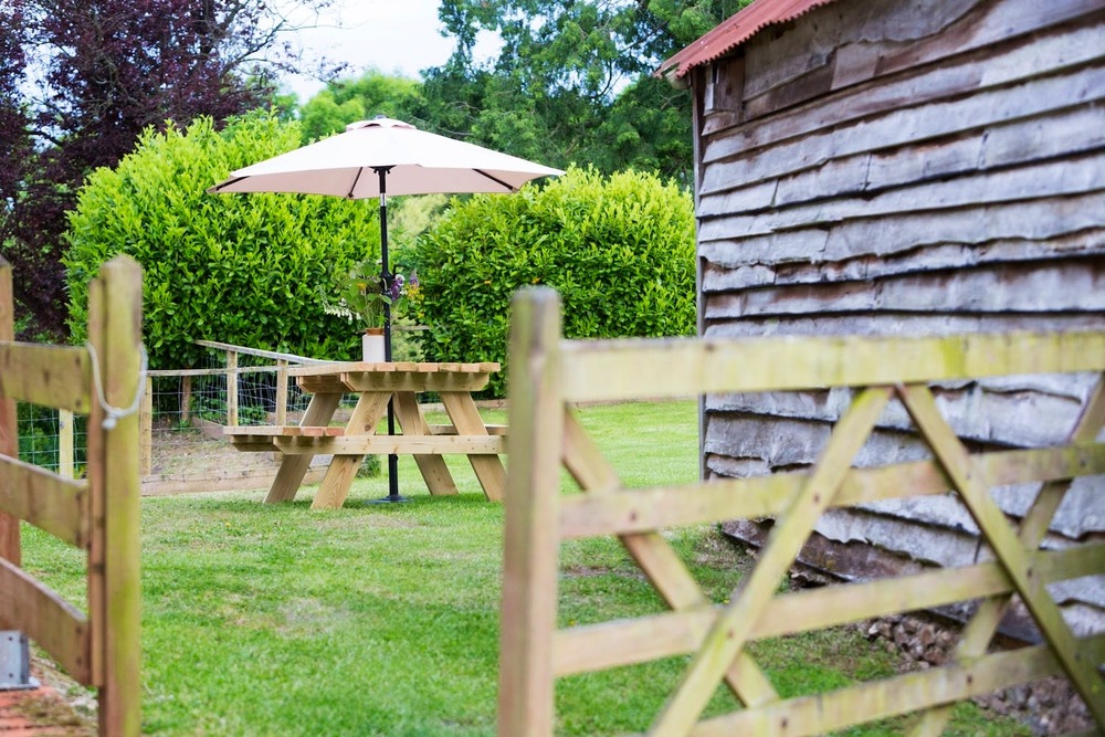 Stonehayes picnic table