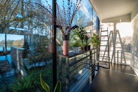 The Glass House - Inside-outside living brings you close to nature