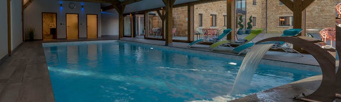Large Group Accommodation Sleeping 20+