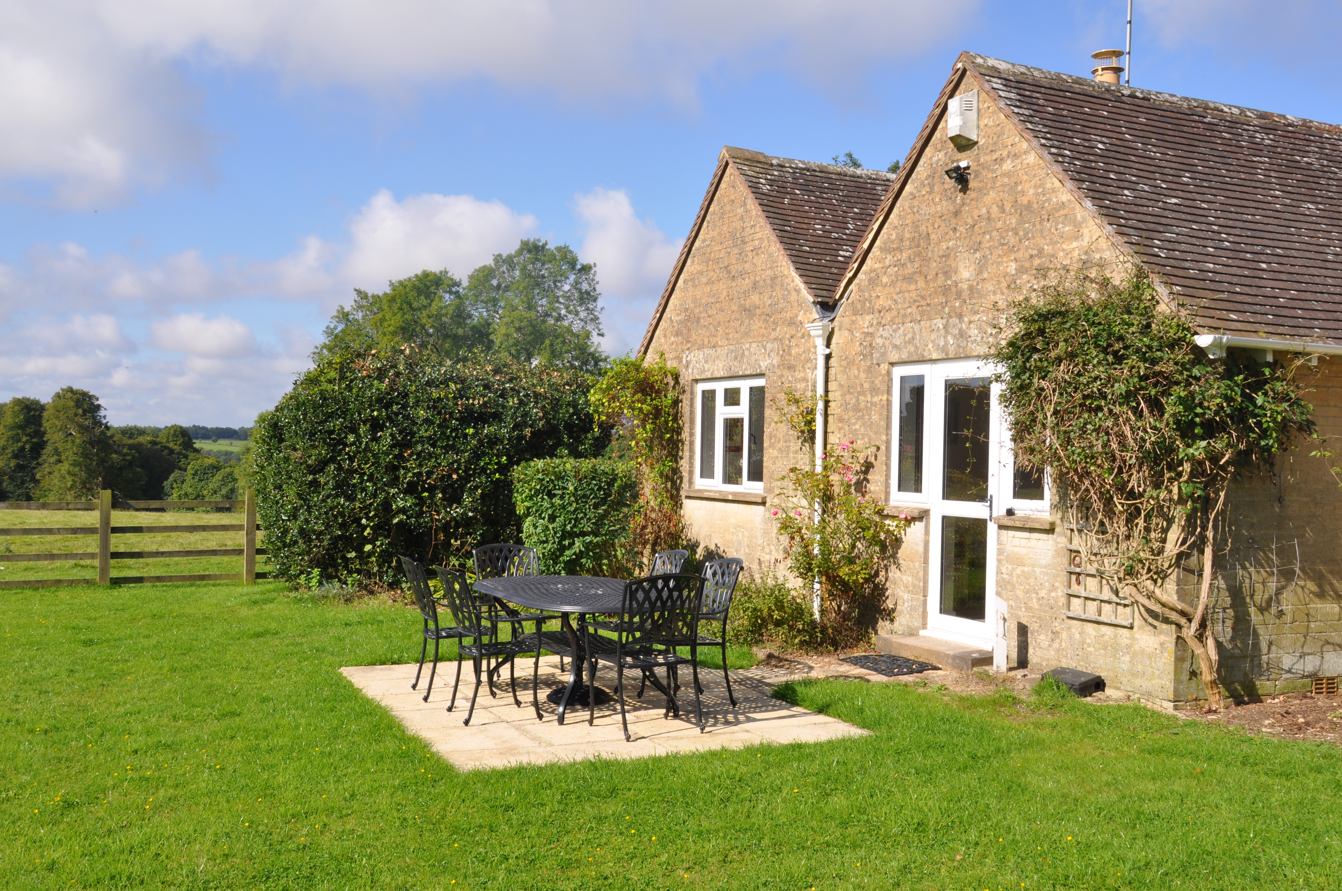 Gallery Cotswold Park Lodge Gloucestershire Cotswold Park Lodge