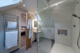 Churchill 20 - Bedroom 5 has an ensuite shower room