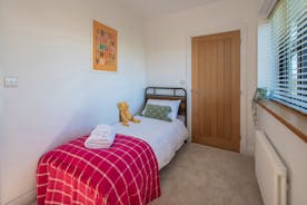 Teds Place - Bedroom 1 has an extra bed, great for a child (16 years and under)