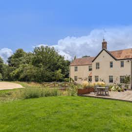 Overbrooks - Peace and quiet, big open skies, and birdsong - the perfect country retreat Overbrooks - Peace and quiet, big open skies, and birdsong - the perfect country retreat