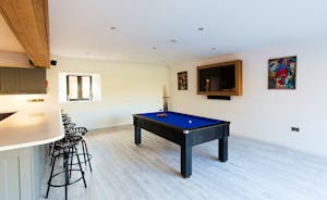 The Granary - How about a game of pool whilst dinner's cooking?