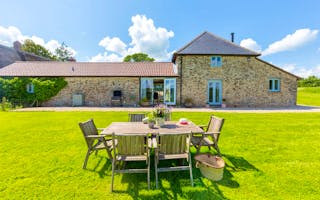 'Cottages For Celebrations' - Holiday Ideas