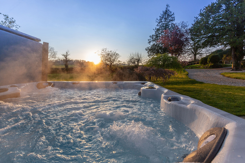 Hot tub holidays at Stonehayes
