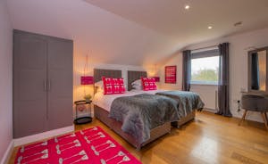 Ham Bottom - Bedroom 6: Super king or twin and an ensuite wet room