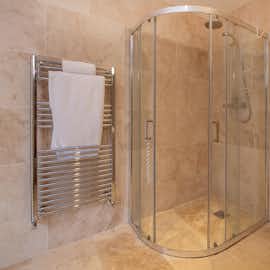 Holemoor Stables - Bedroom 4 ensuite Holemoor Stables - Bedroom 4 ensuite