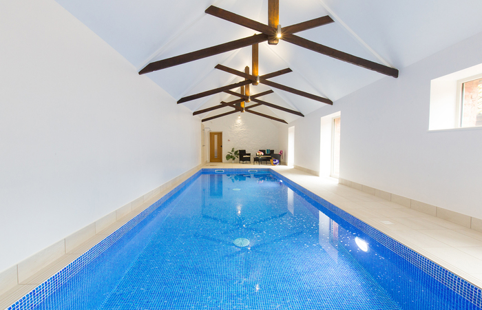 Luxury group accommodation in Somerset sleeps 18 with indoor pool, hot tub, sauna and games room