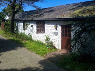 Short Breaks at Ballawyllin Farm Cottage