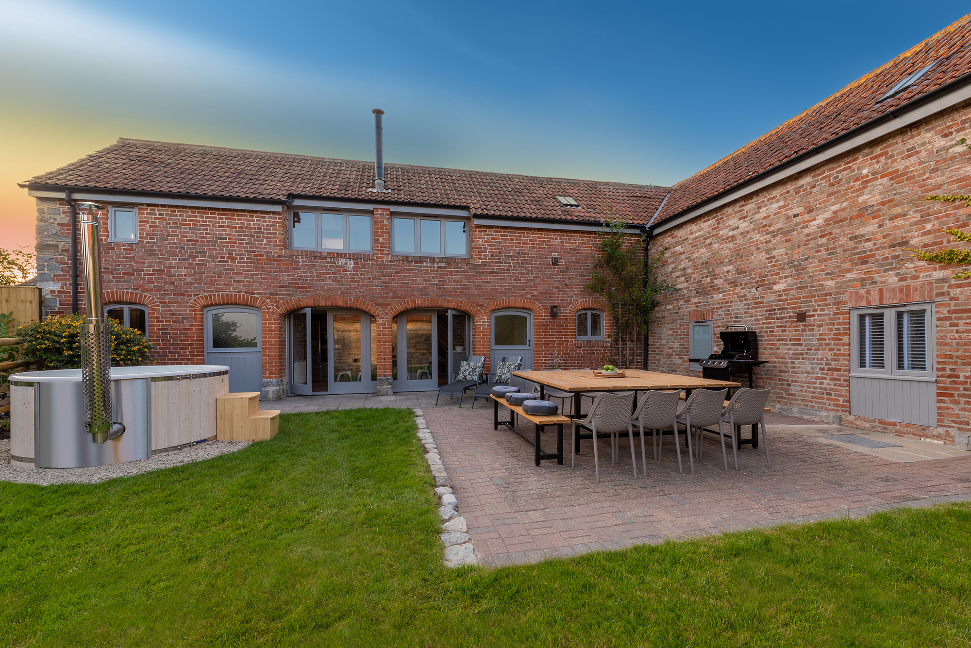 Cottages Sleeping 8 in Somerset - Holiday Cottages Sleeping 8 Guests in Somerset