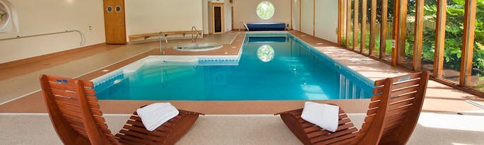Large Holiday Cottage In The West Country With A Pool